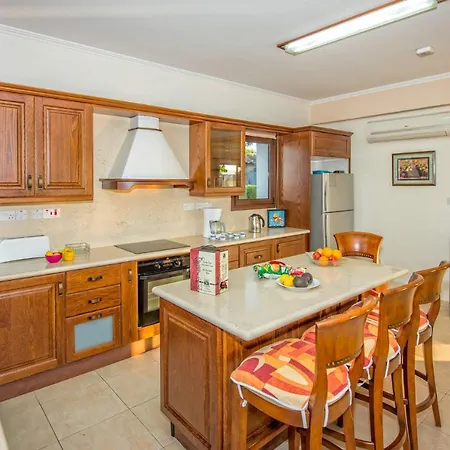 Dora' S Βίλα Αργάκα