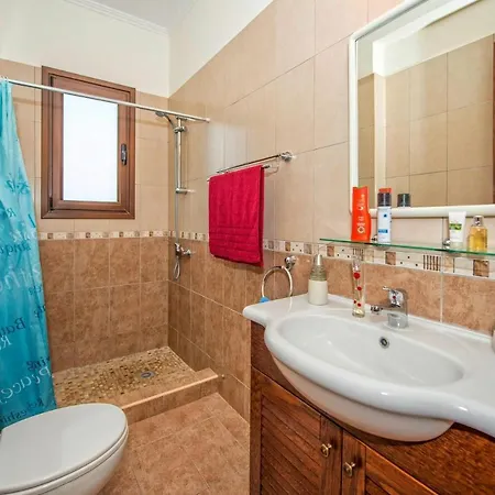 Dora' S Аргака